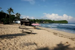Pantai Balangan Bali