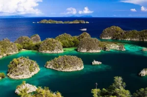 Destinasi Wisata Terbaik di Papua yang Menawarkan Pengalaman Budaya