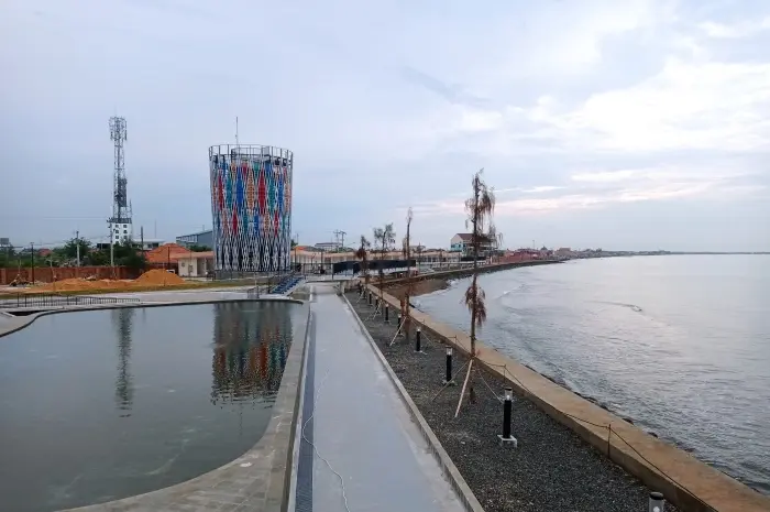 Pantai Pasir Kencana: Keindahan Pesisir Pekalongan